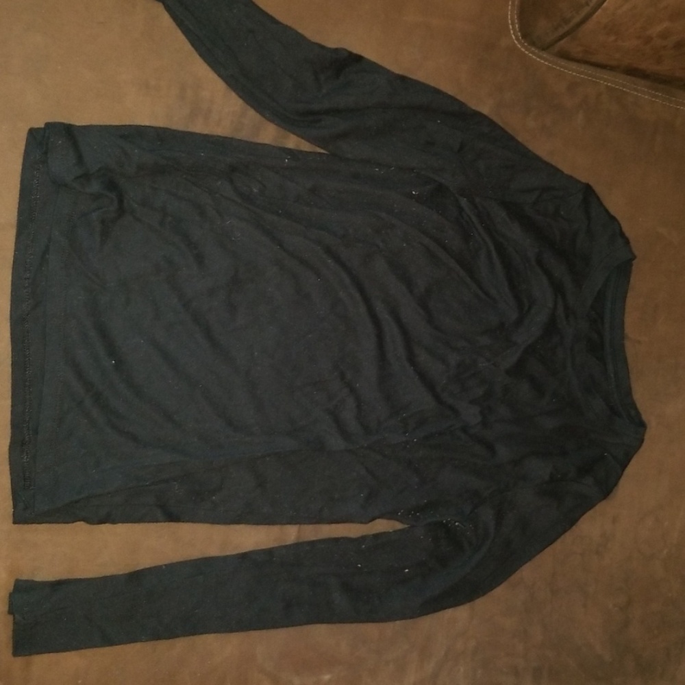 Long sleeve tee shirt